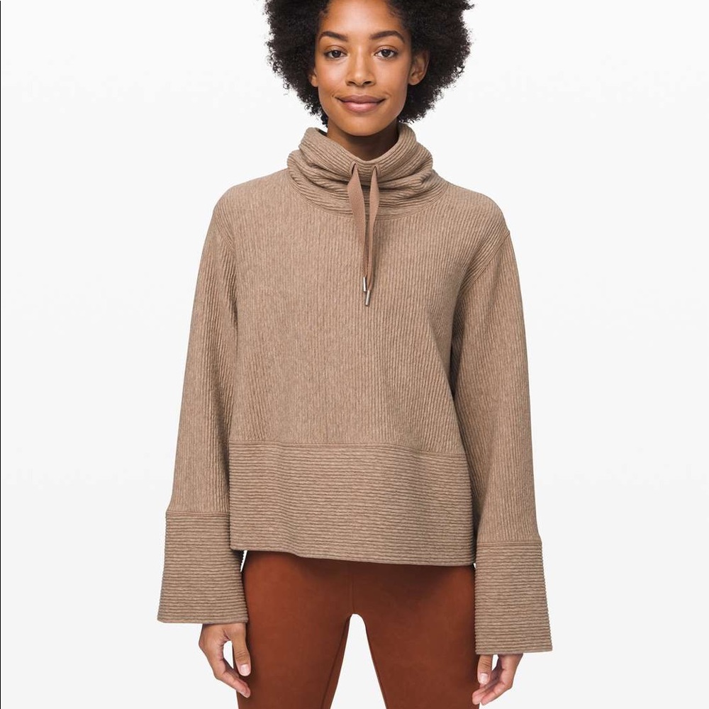 Lululemon Retreat Yourself Pullover